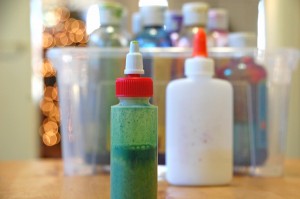 Paint with glue | Tinkerlab.com