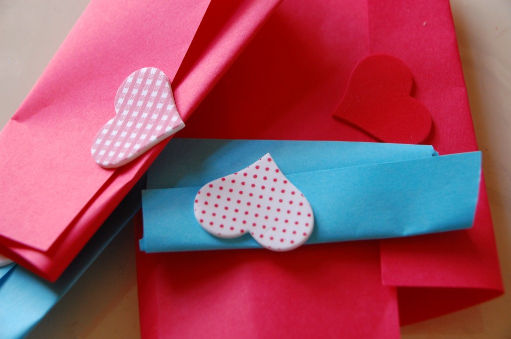 Handmade Valentine Cards: The Amazing All-in-one Envelope