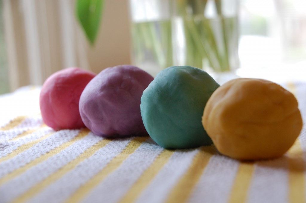The best playdough recipe | How to Make play dough | Tinkerlab.com