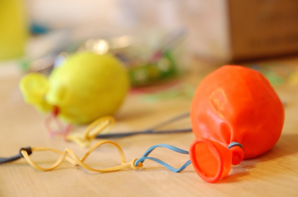 Making Yoyo Balloon at home (Yoyo Tsuri) — Niji Spiral