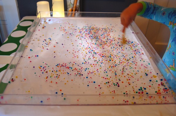 Water beads and Kids | A fun sensory Experience | Tinkerlab.com