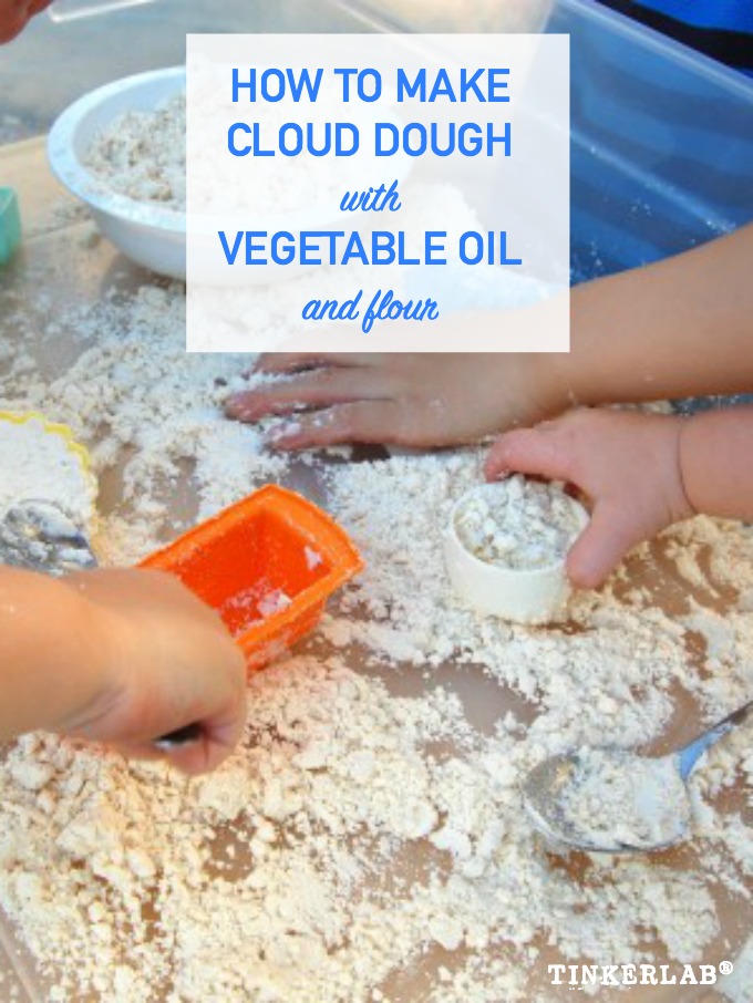 How to make cloud dough with vegetable oil and flour