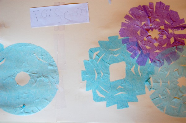 Snowflake collage activity for kids
