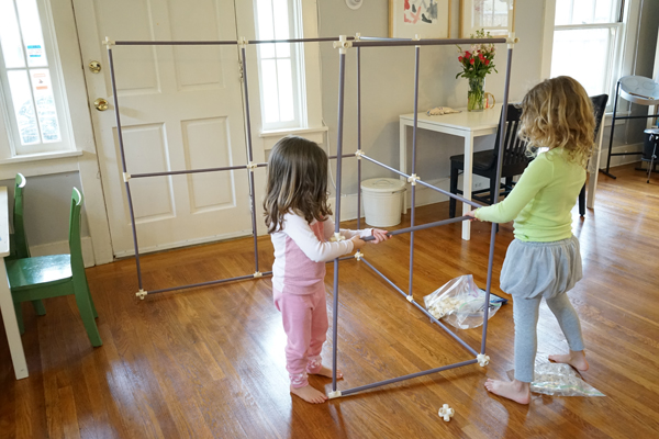 Engineering for Kid: Super Fun Fort Building Kit